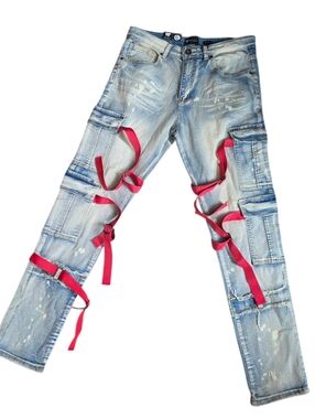 Skinny Jeans. Light Wash Cargo Style with Red Straps